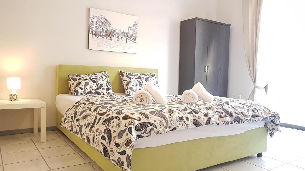 Palette Apartment Carmine - Athens Center, 6 Bd, 3 Bath Esterno foto