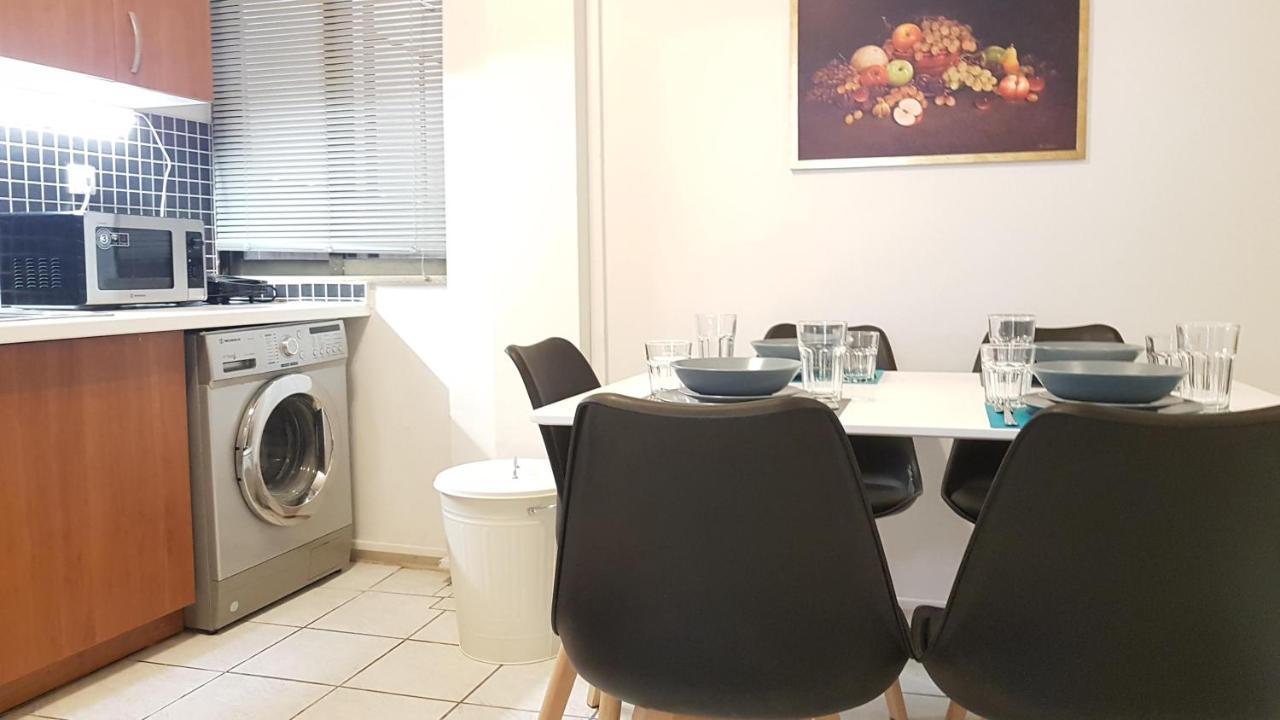 Palette Apartment Carmine - Athens Center, 6 Bd, 3 Bath Esterno foto