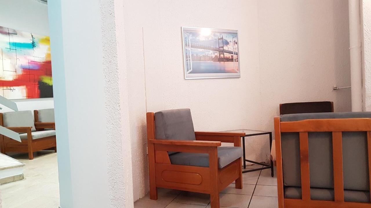 Palette Apartment Carmine - Athens Center, 6 Bd, 3 Bath Esterno foto